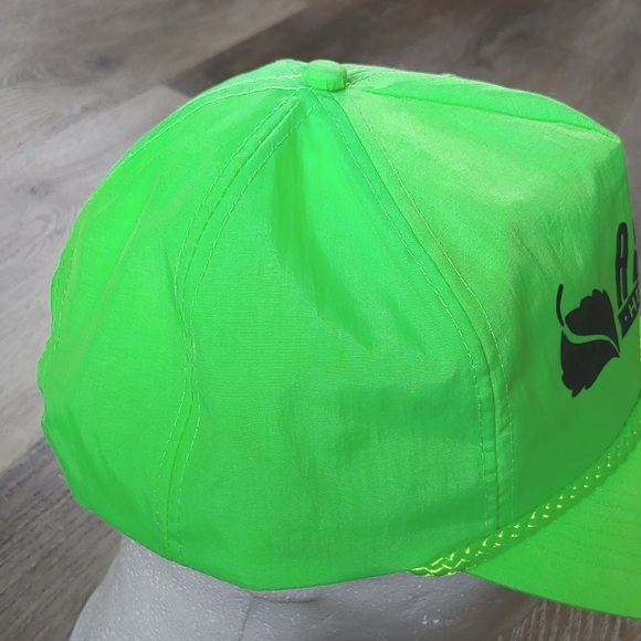 Vintage NWOT Cameo Aspen Heights Neon Green 100% Nylon Cap Hat - Picture 4 of 9